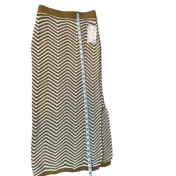 Willow & Wind Size Small Tight Knit Crochet Tan and With Skirt Boho NWT Slit Leg - Picture 9 of 11